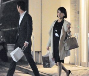 高橋真麻の結婚相手(旦那)の顔画像写真（文春）